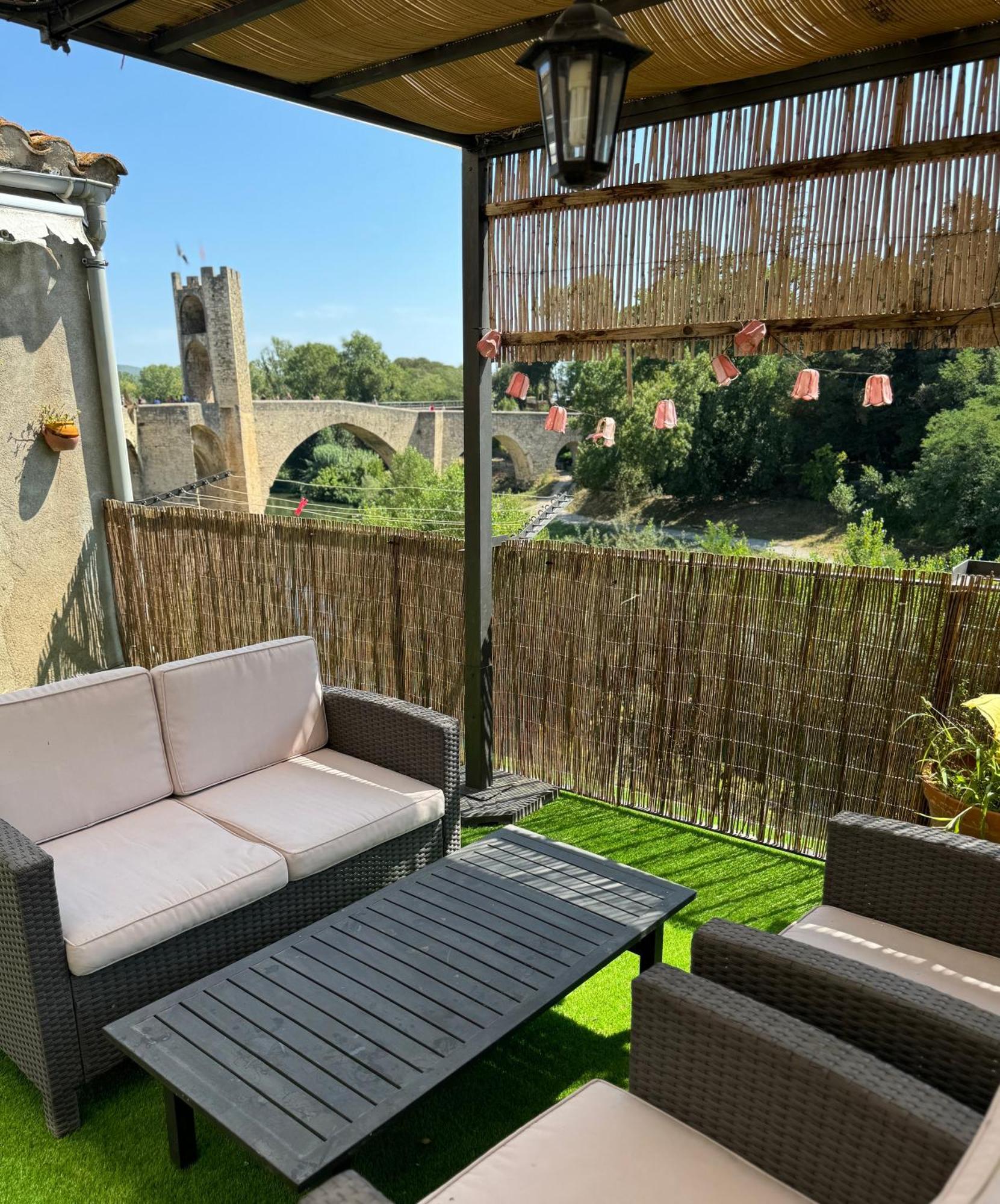 Besalu Pont Vell Apartment Eksteriør bilde